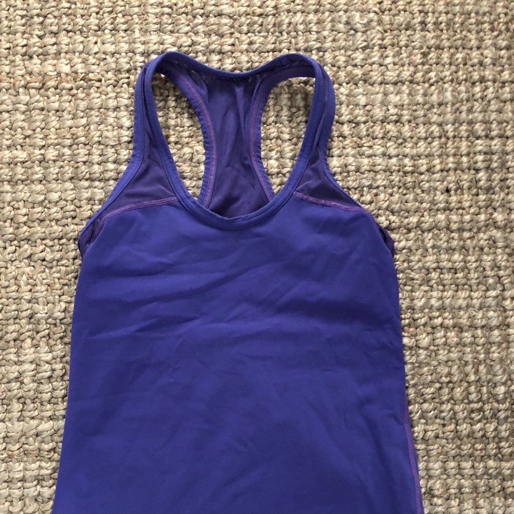 Lululemon size 6 tank